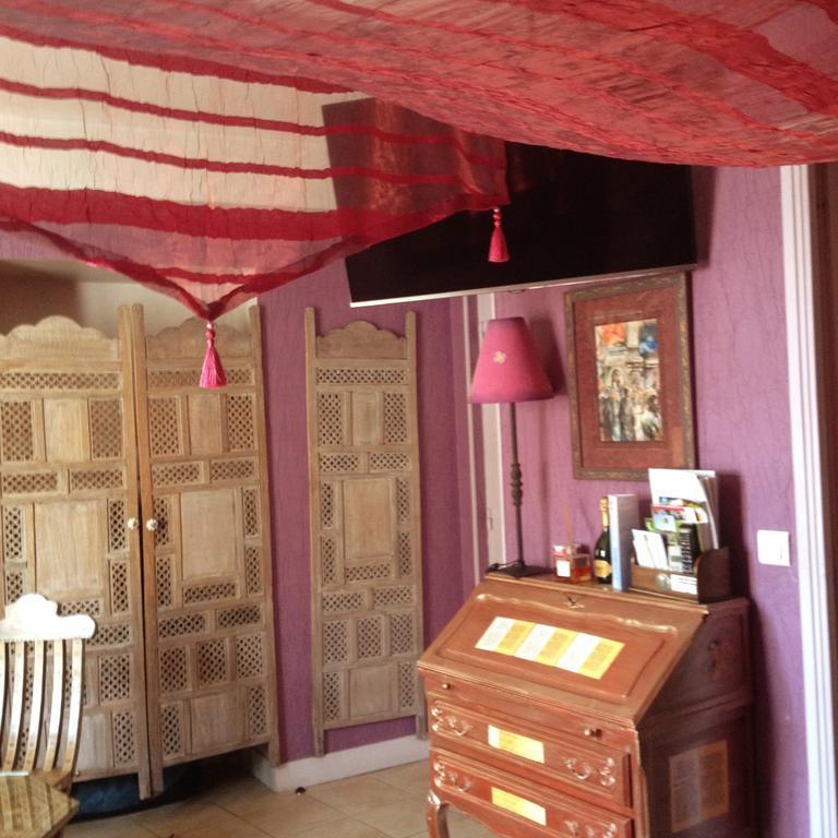 Hostellerie Du Prieure Saint-Prix  ภายนอก รูปภาพ