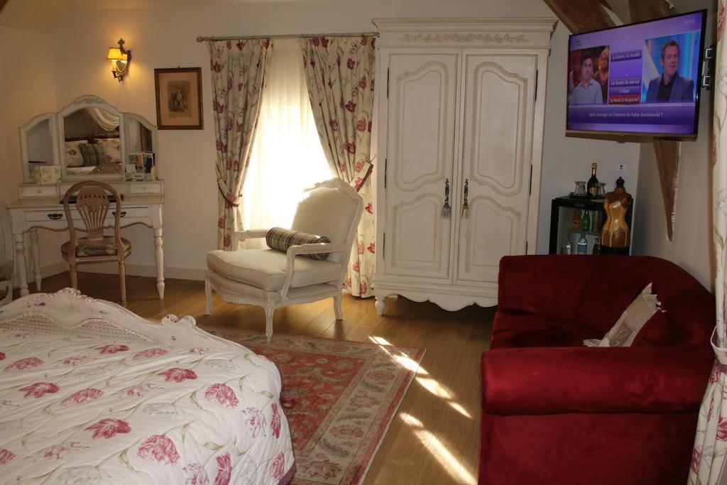 Hostellerie Du Prieure Saint-Prix  ภายนอก รูปภาพ