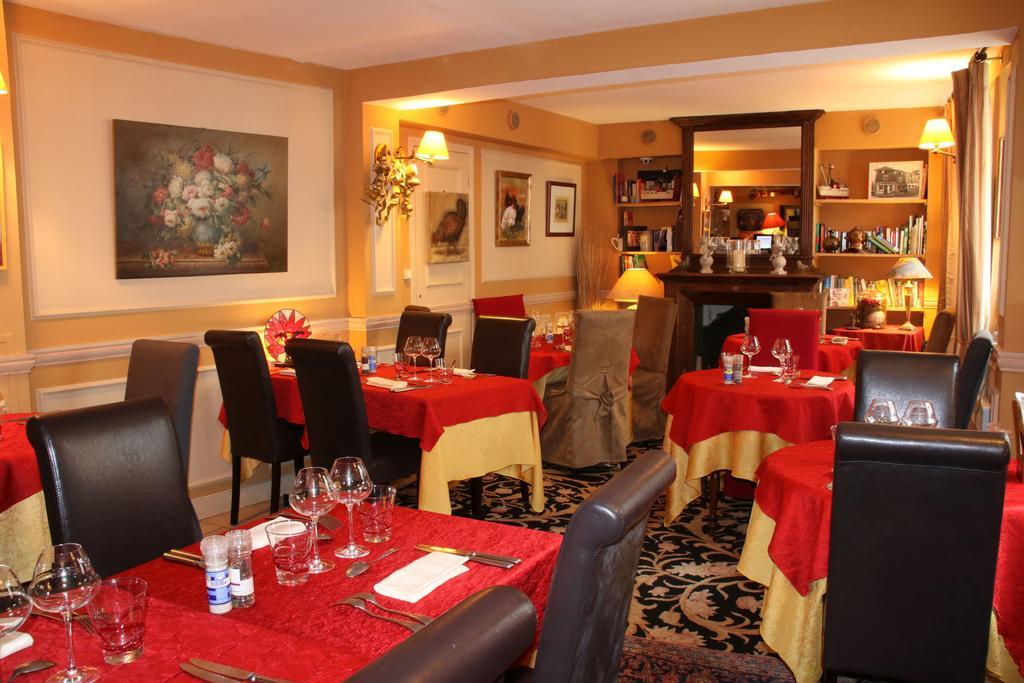 Hostellerie Du Prieure Saint-Prix  ภายนอก รูปภาพ