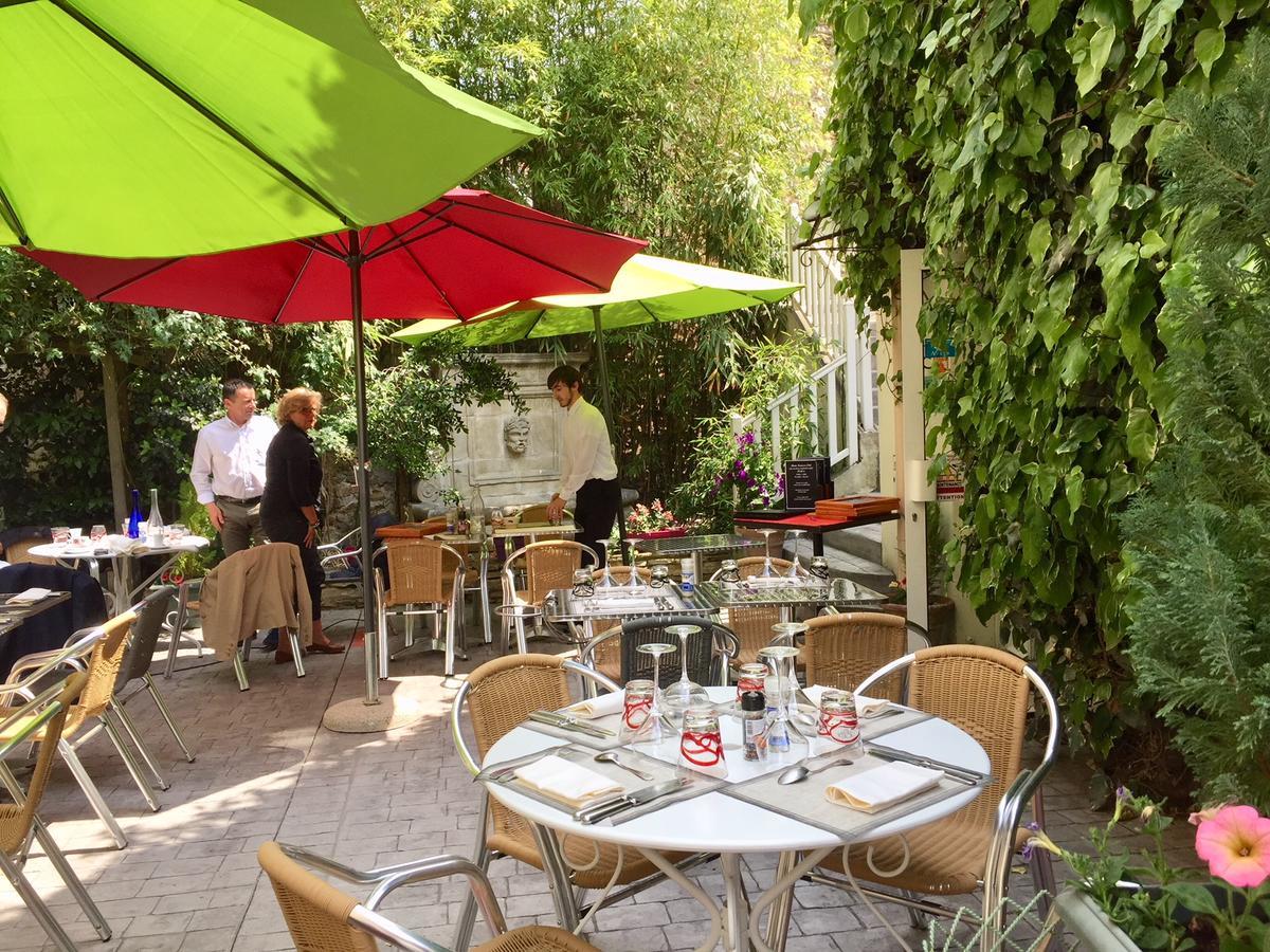 Hostellerie Du Prieure Saint-Prix  ภายนอก รูปภาพ