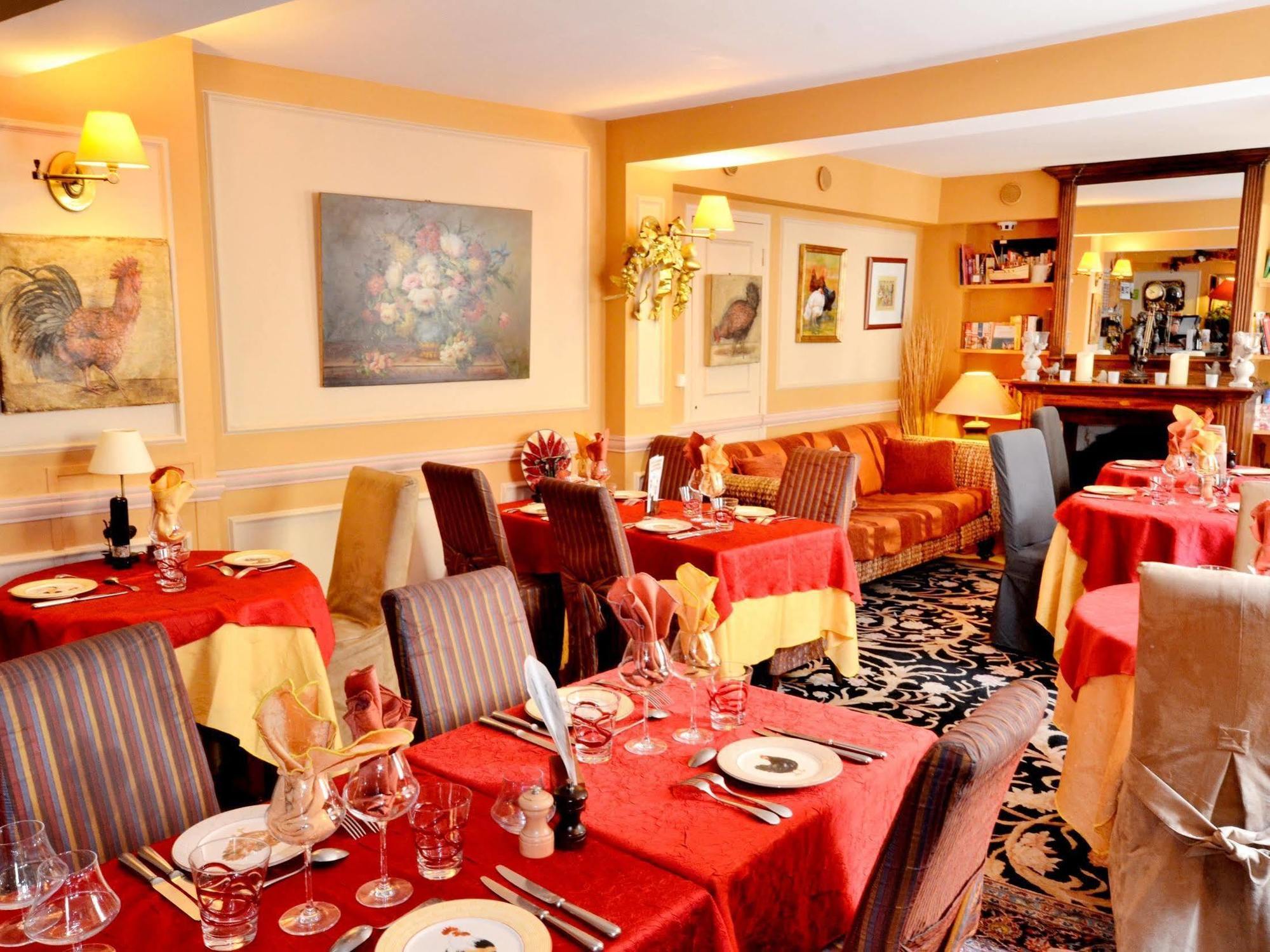 Hostellerie Du Prieure Saint-Prix  ภายนอก รูปภาพ